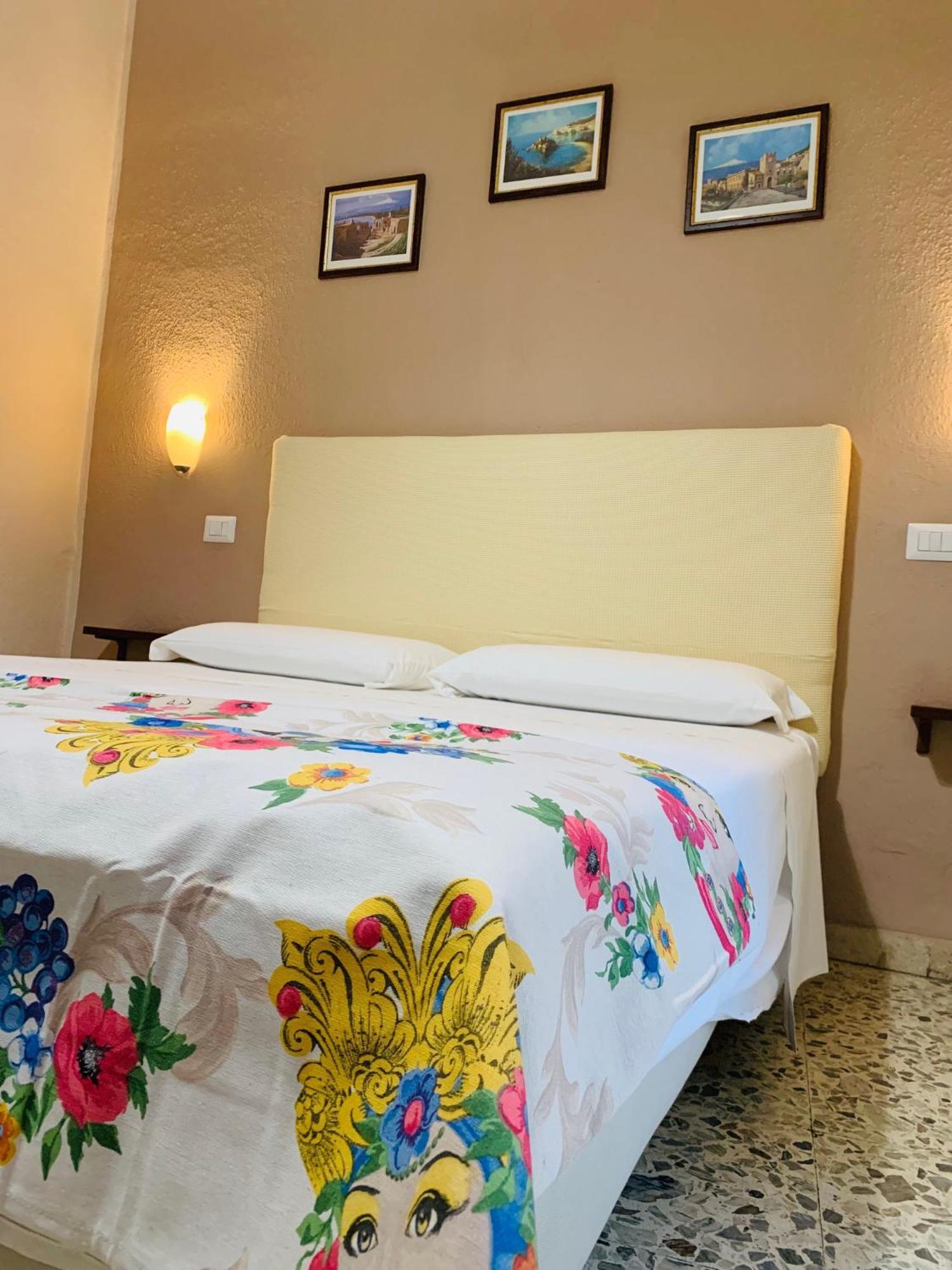 Casa Melany Apartment Taormina Exterior photo