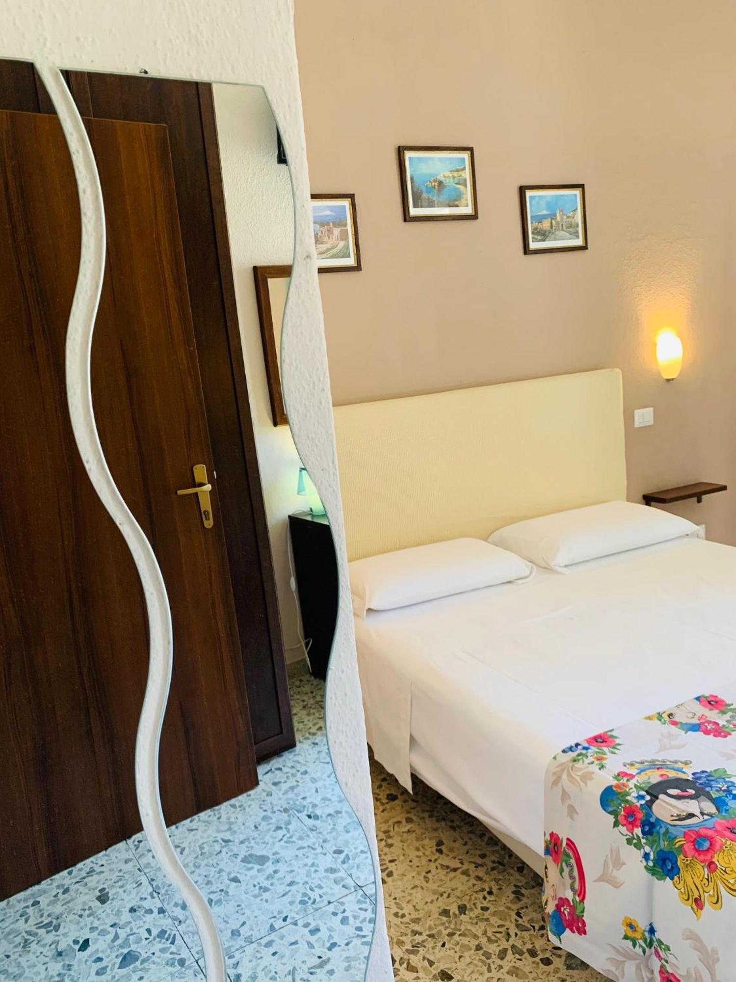 Casa Melany Apartment Taormina Exterior photo